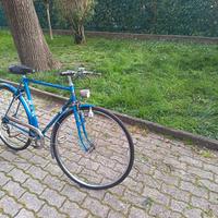 bici da uomo ruote da 28 con il cambio 