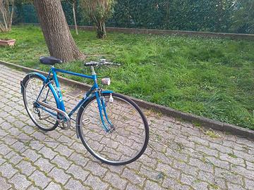 bici da uomo ruote da 28 con il cambio 