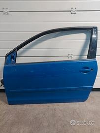 Porta anteriore sinistra Volkswagen Polo del 2004