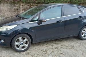 FORD FIESTA 1.4 TDCI TITANIUM