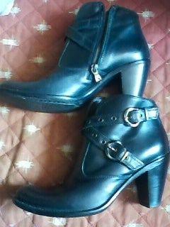 10 scarpe DONNA misur 35, 36, 37, 38 + stivali reg