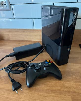 Xbox 360 4 gb