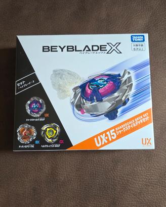 Beyblade X - UX-15 Shark Scale deck set