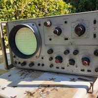 Oscilloscopio  HP mod.140 A   ..da museo