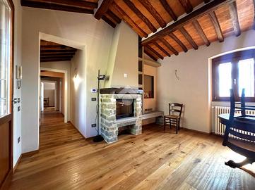 CASA INDIPENDENTE A MONTALE