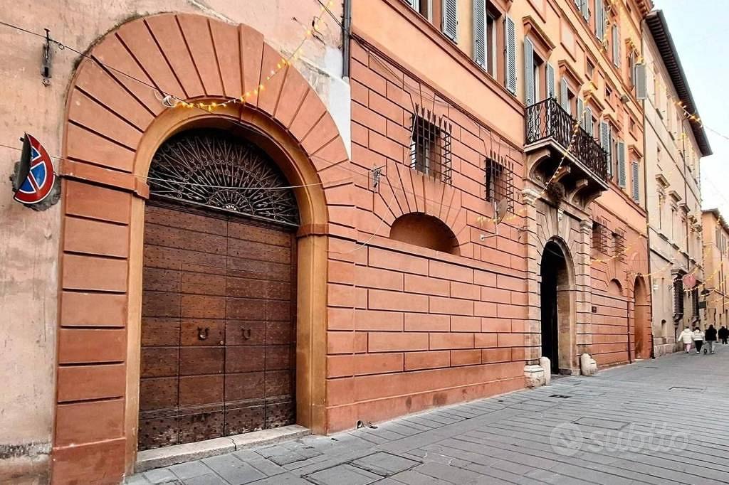Immobile in asta di 33 m² a Foligno - Altro