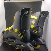 STOCK DI PATTINI A ROTELLE