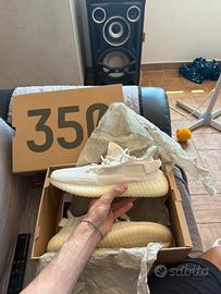 Adidas Yeezy boost 350 V2 bone 44