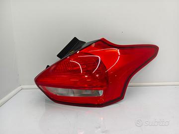 Faro fanale stop post. dx ford focus iii 2013-2018