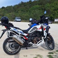 Honda Africa Twin 1100 ES DCT (leggere accessori)