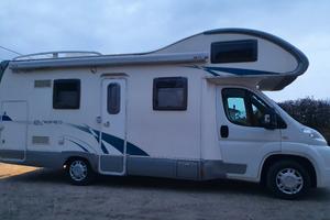 CAMPER MANSARDATO RIMOR EUROPEO 89