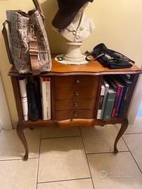 Arredamento antiquariato completo