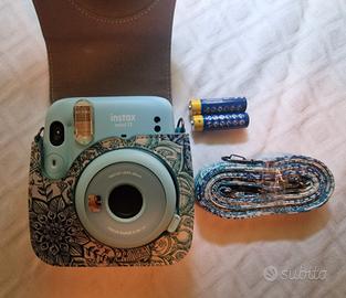 Instax mini 11 azzurra 