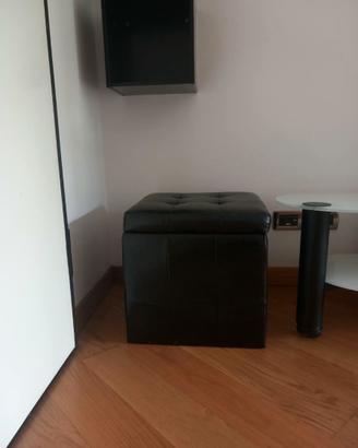 Pouf in ecopelle