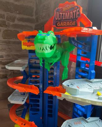 pista giocattolo Hot wheels ultimate garage