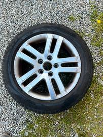 Cerchi in Lega e Gomme Neve Pirelli 205/55 R16