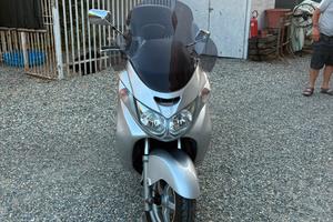 Suzuki Burgman Bussines 400