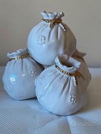 Vaso porta fiori in ceramica decorata in oro