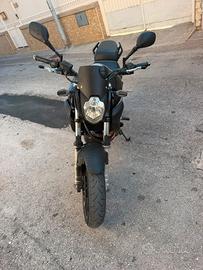 motocicletta Jamaha mt 03 600cc