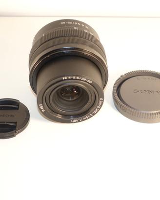 Sony 28-60mm f/4-5.6 (permuto con Zeiss 35 o 55mm)