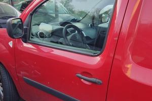 Porta anteriore sx nuda RENAULT KANGOO del 2012