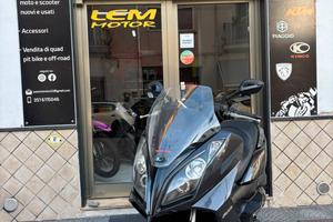 Kymco Downtown 300
