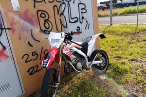 HM 50 