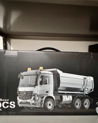 Autocarro Mercedes Benz Arocs Scala 1/20 RTR