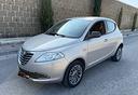 lancia-ypsilon-0-9-metano-12-mesi-di-garanzia
