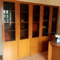 LIBRERIA IN  LEGNO CON VETRINE PERFETTA