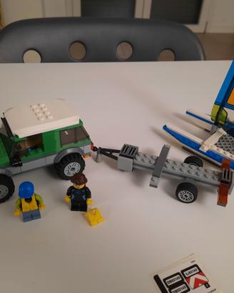 60149 Lego City Pick up 4x4 con catamarano