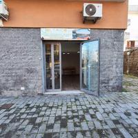 Semicentro locale ristrutturato
