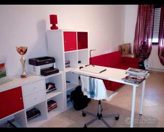 libreria  scrivania 