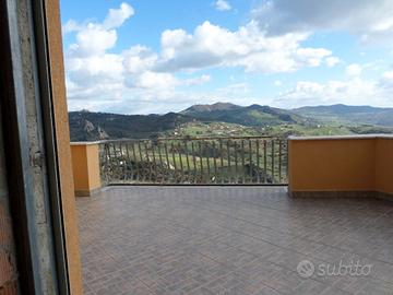 Nuova casa singola, angolare e panoramica a nicosi