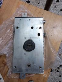 Serratura Mottura per porta blindata