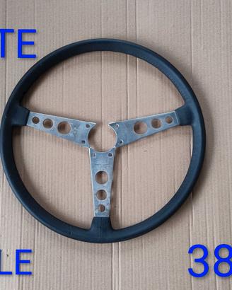 Volante Petri 38 cm epoca