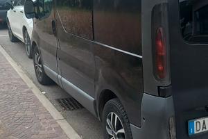 opel vivaro furgone 