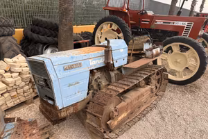 Trattore cingolato Landini 4500 a ricambi