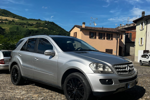 Mercedes ML 280