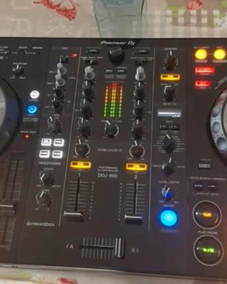 DDJ 800 + CASE MAGMA