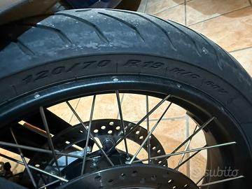 Pirelli gt angel 2 con solo 4500km