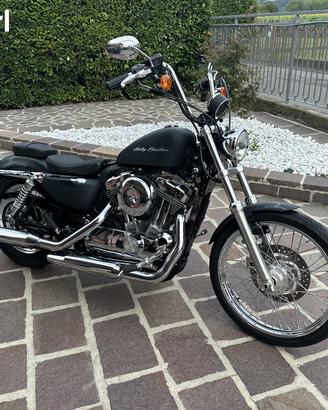 Harley Davidson Seventy Two