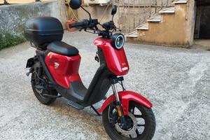 ciclomotore elettrico 