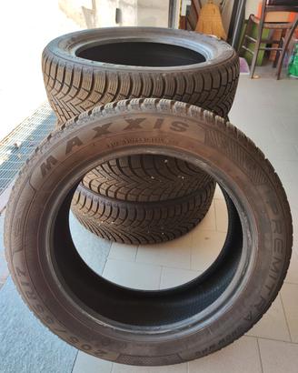 Pneumatici Invernali 205/55 R17