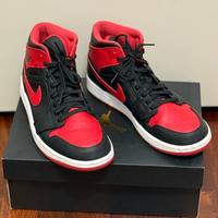 Air Jordan 1 Mid "Bred" – Taglia 41