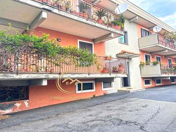 Esclusiva appartamento con giardino e box a Carrub