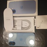  iPhone 17 blu appena comprato