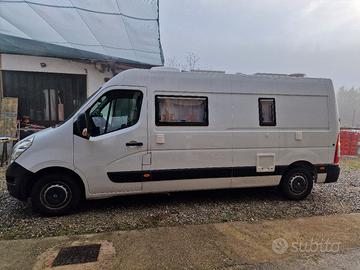 camper van Renault Master