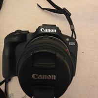 Canon EOS R100