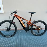 GIANT REIGN E+3 2022